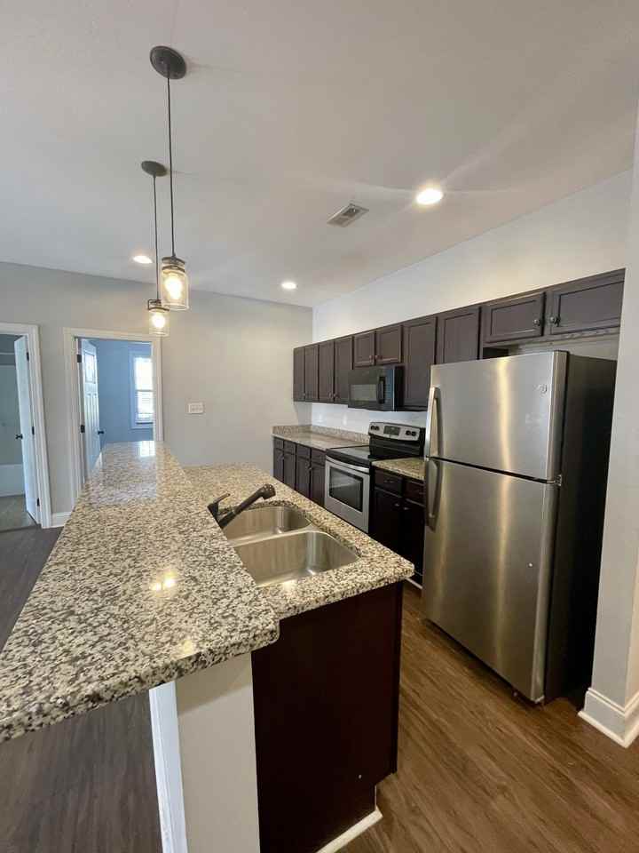 120 Portico St #202 - Photo 6 of 26