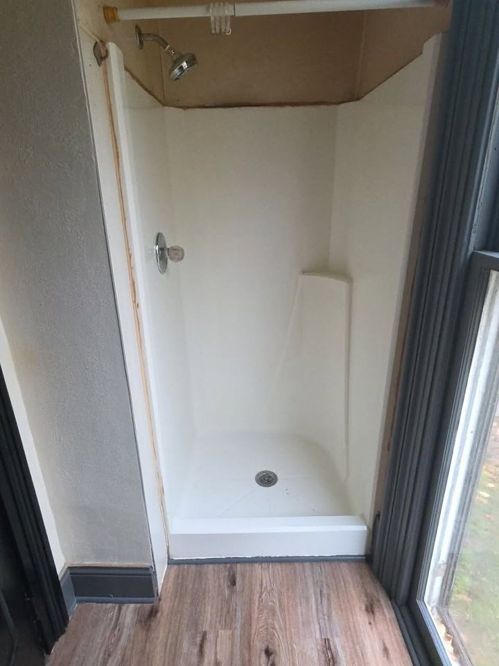 225 Madison St #02 - Photo 4 of 5