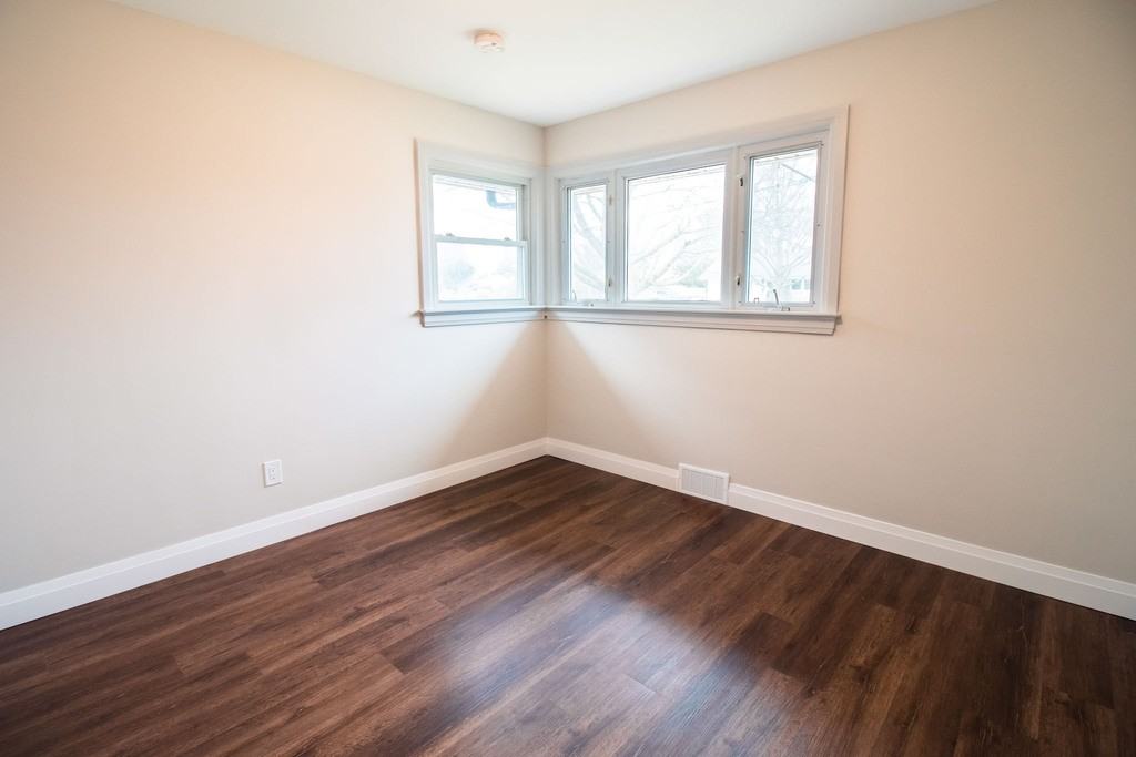 40 Duncan Dr - Photo 6 of 20