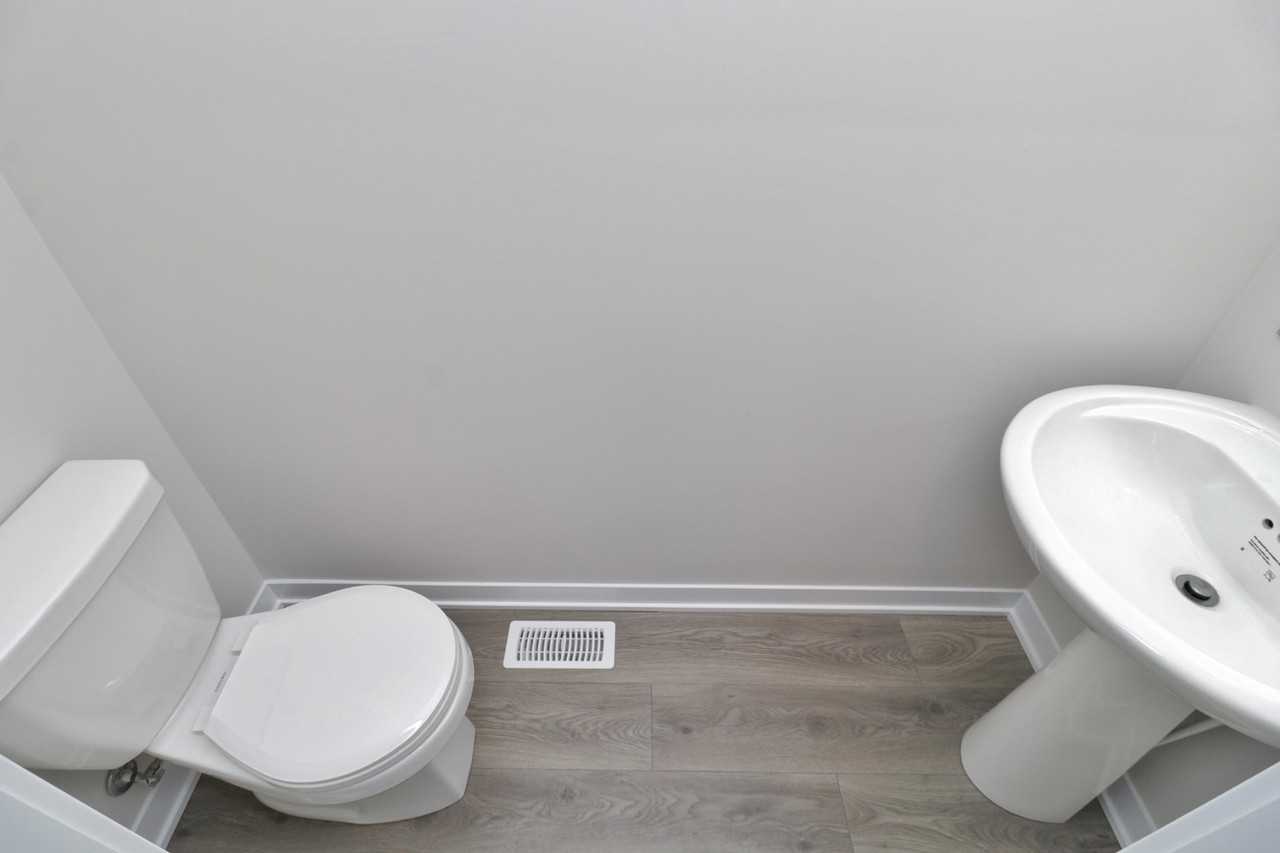 798 Utopie Private - Photo 6 of 20