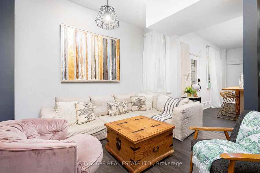 752 Richmond Street West #Main - Photo 7 of 17