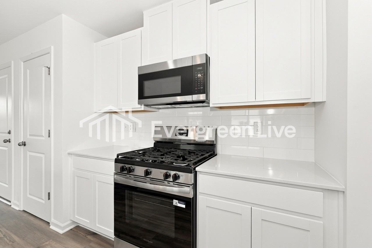 207 Chimney Stack Rd - Photo 6 of 16
