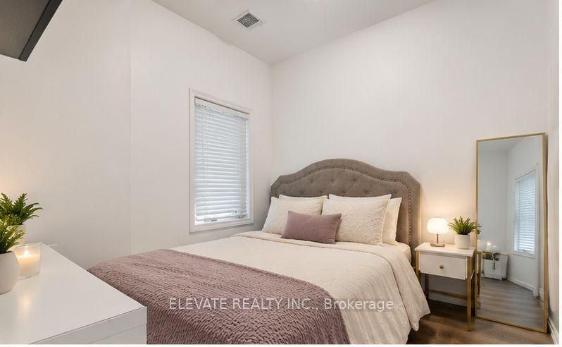 123 Lansdowne Avenue #2nd Floor - Photo 3 of 10