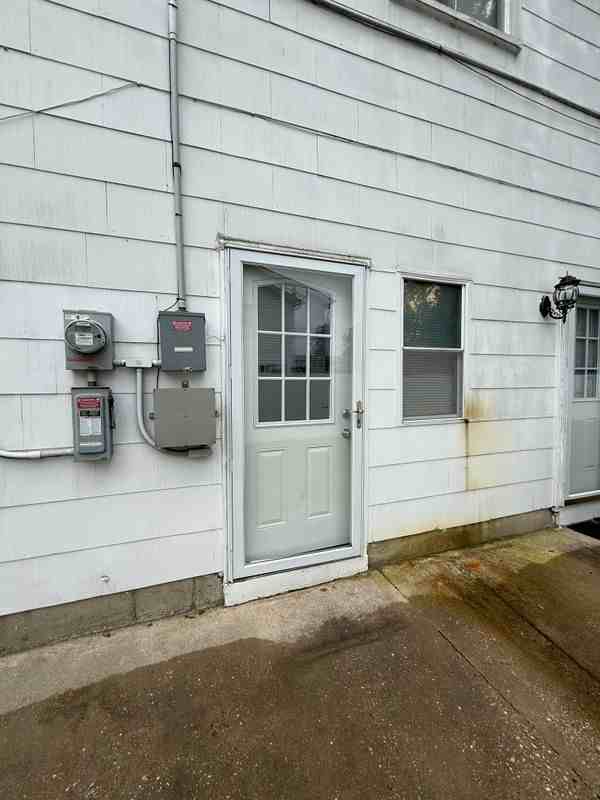 271 Town Line Rd - Photo 4 of 9