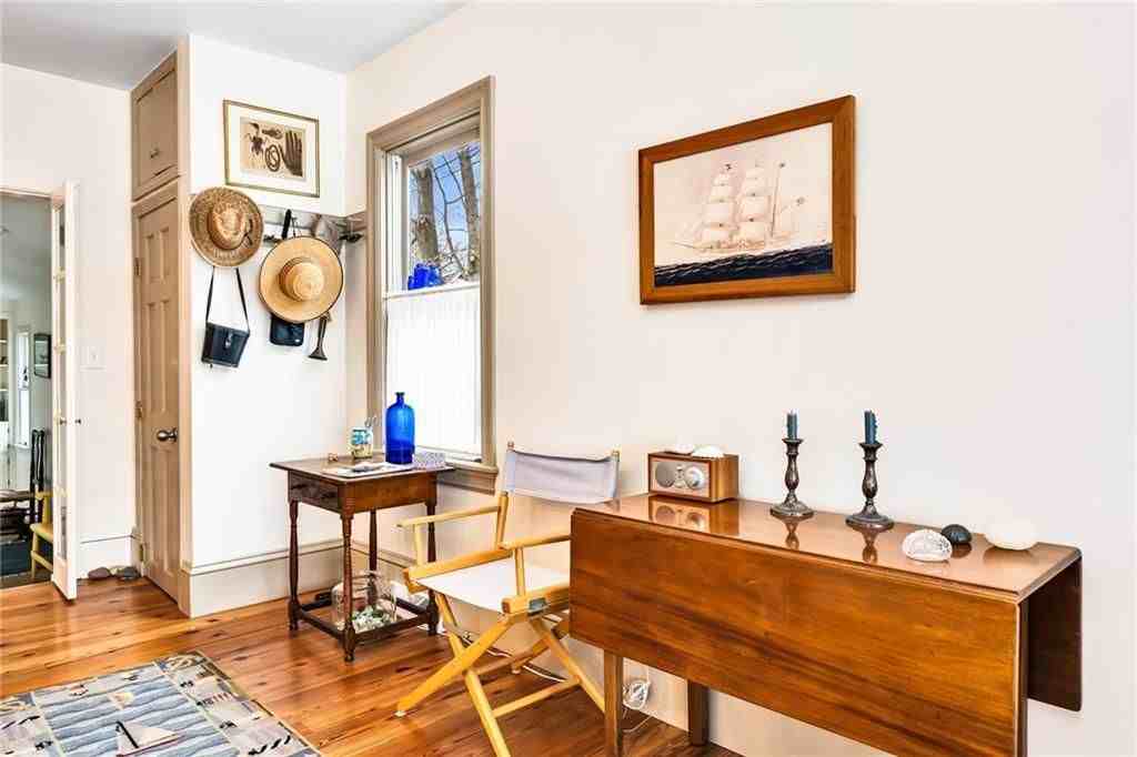 33 Samoset Ave - Photo 6 of 37