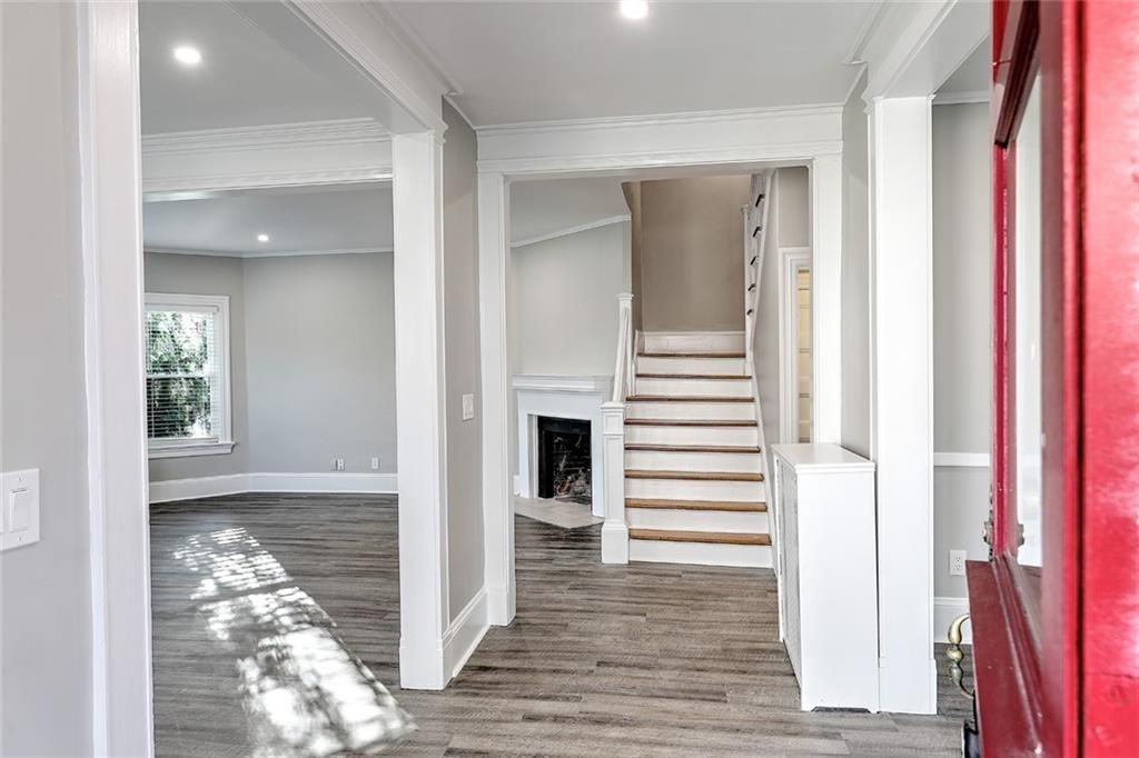 72 President Ave - Photo 3 of 30