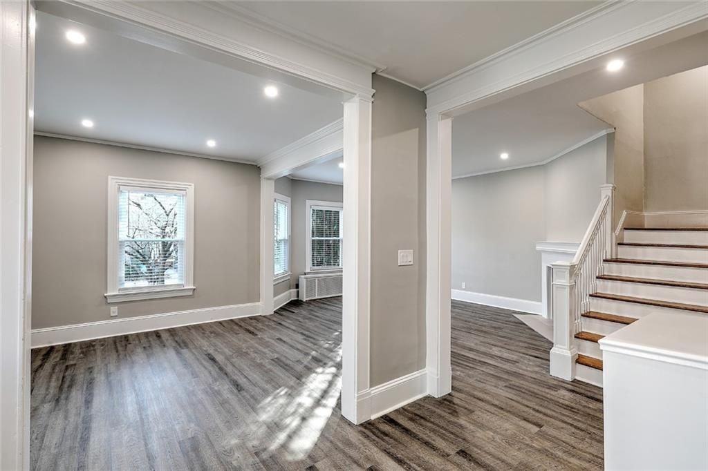 72 President Ave - Photo 4 of 30