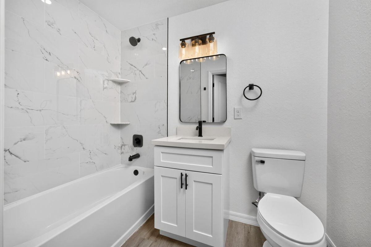 520 Way St - Photo 4 of 25
