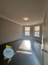 5852 S King Dr - Photo 1 of 1