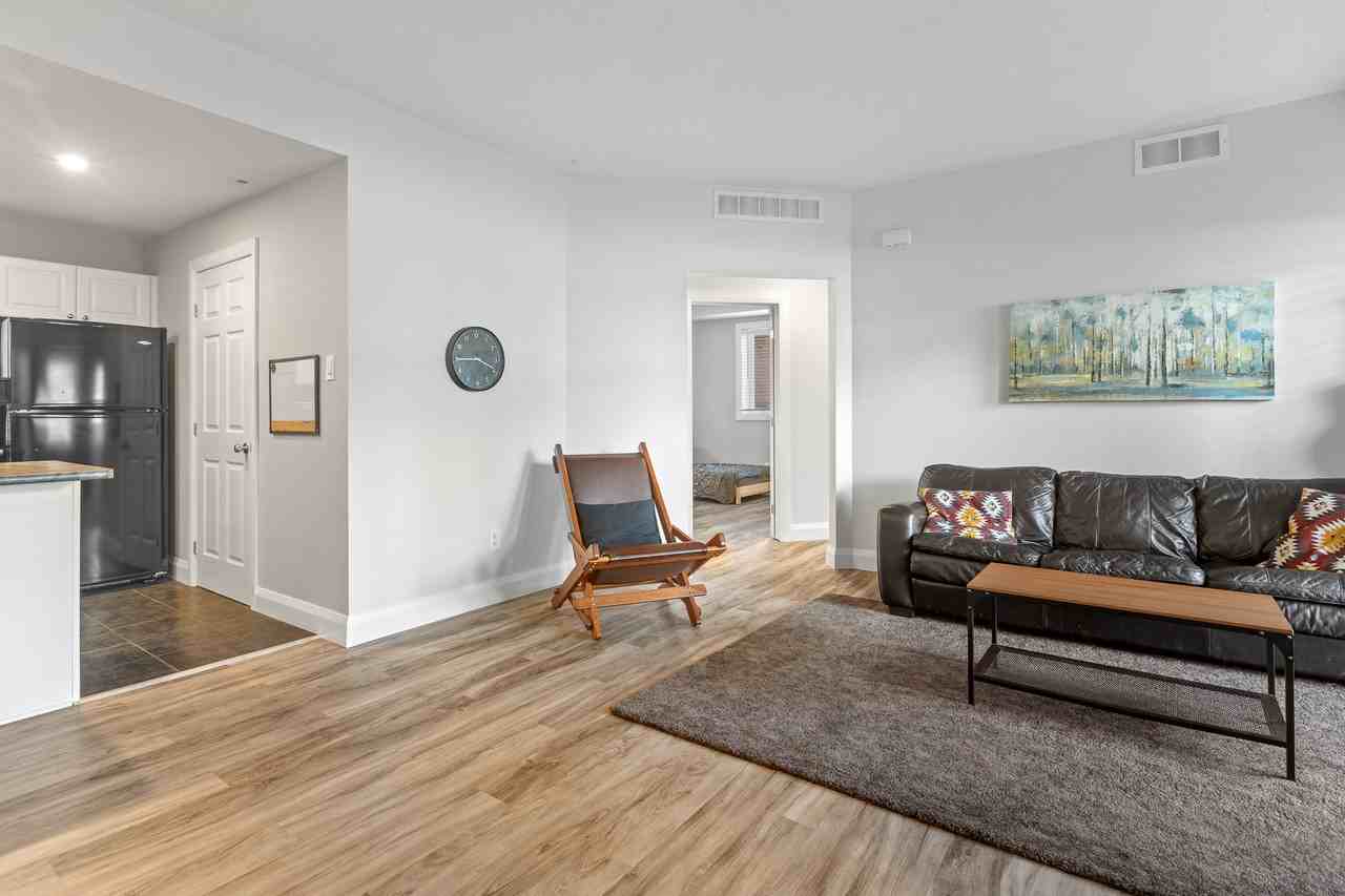 163A Crestway Drive - Photo 3 of 19
