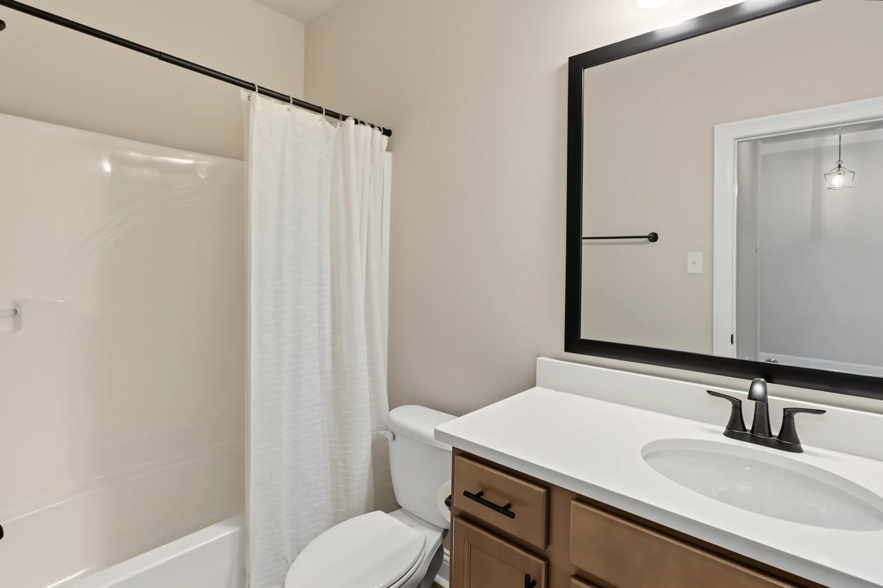4 Red Oak Dr #NA - Photo 6 of 20