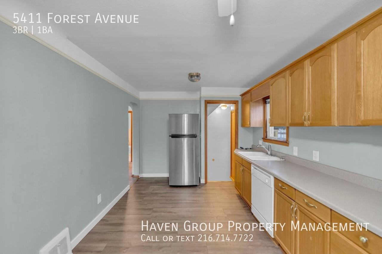 5411 Forest Ave - Photo 6 of 23