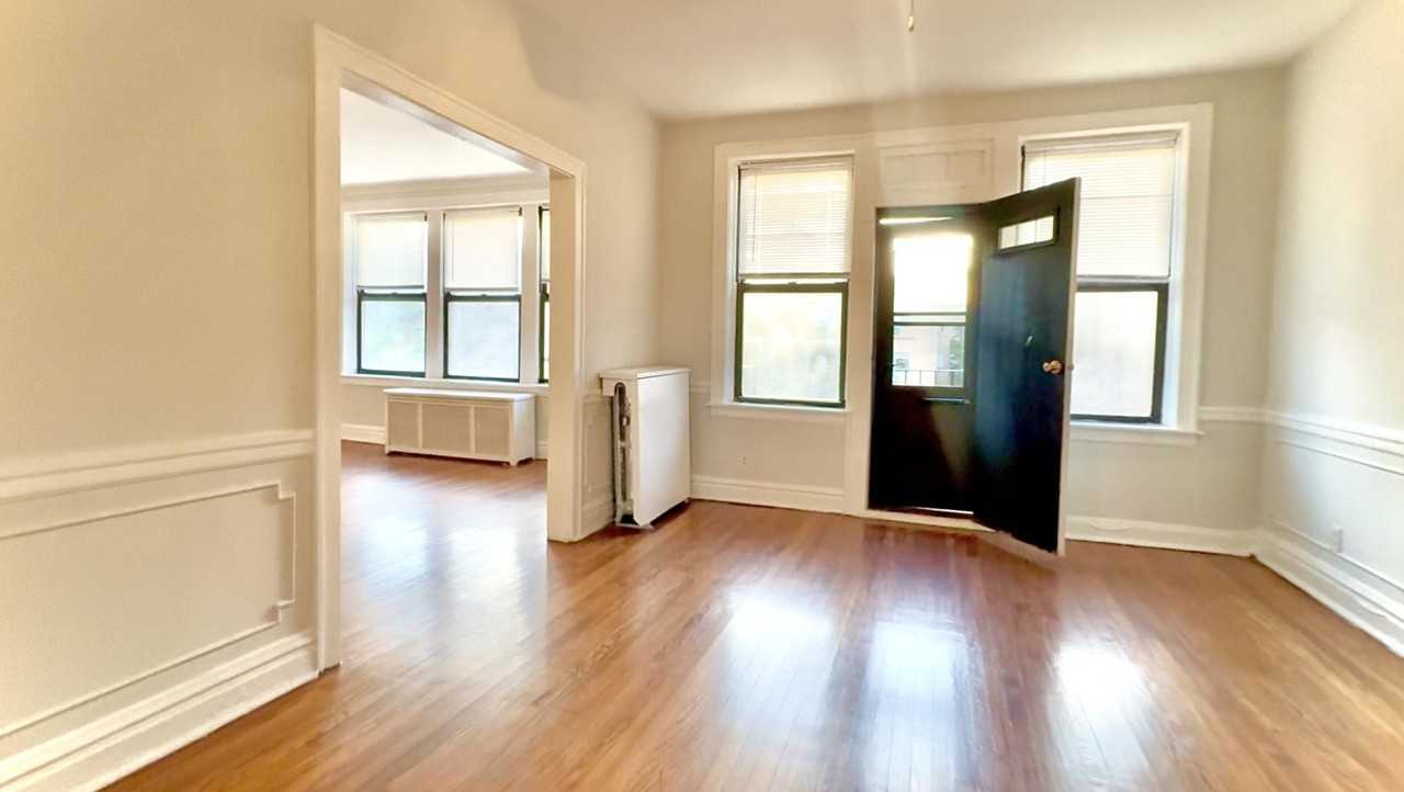 5453 S Everett Ave #3A - Photo 4 of 29