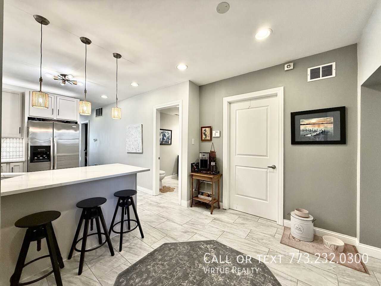 5791 N Ridge Ave #1 - Photo 5 of 26