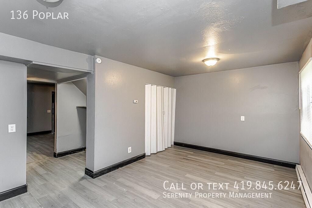 136 Poplar St - Photo 5 of 16