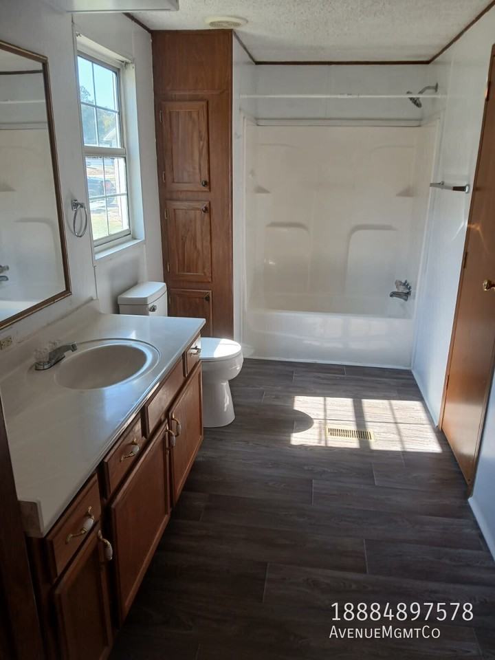 302 Old Tavern Ln #302 - Photo 4 of 10