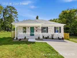 featured image of 1315 W 21st St