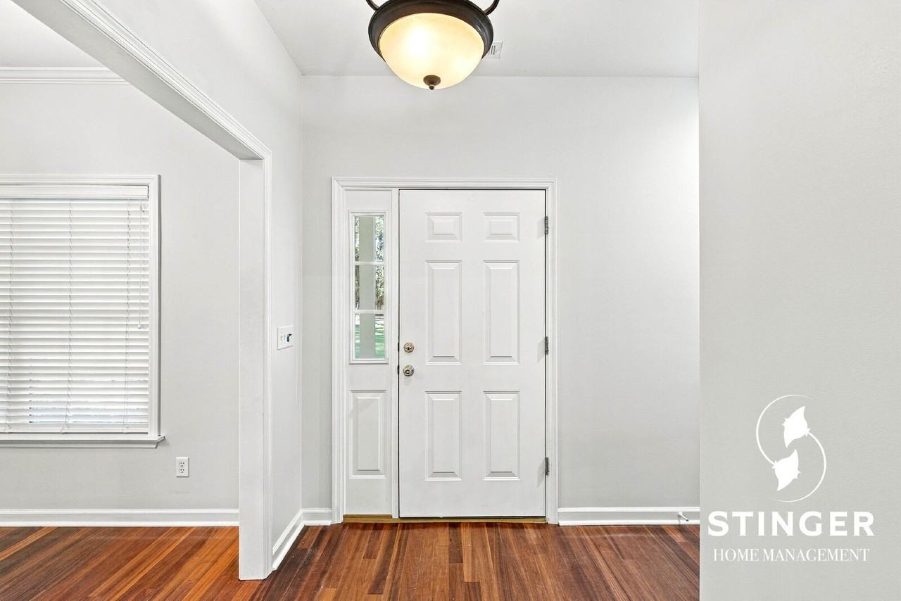 19 James F Byrnes St - Photo 5 of 37