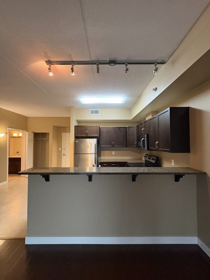 100 Creek Bend Rd - Photo 4 of 14