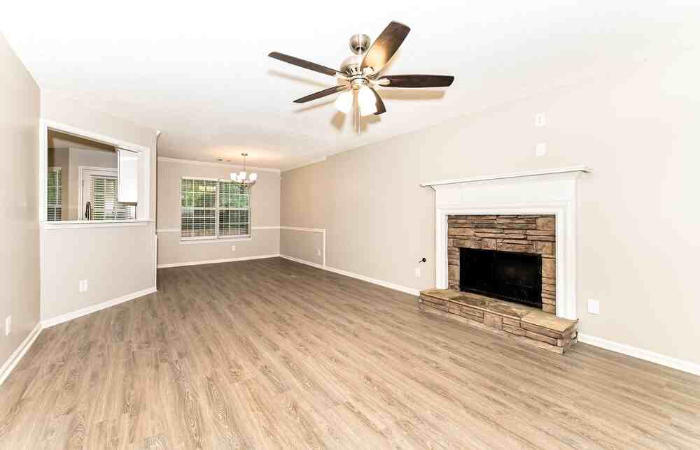 10 Cheyenne Dr - Photo 4 of 17