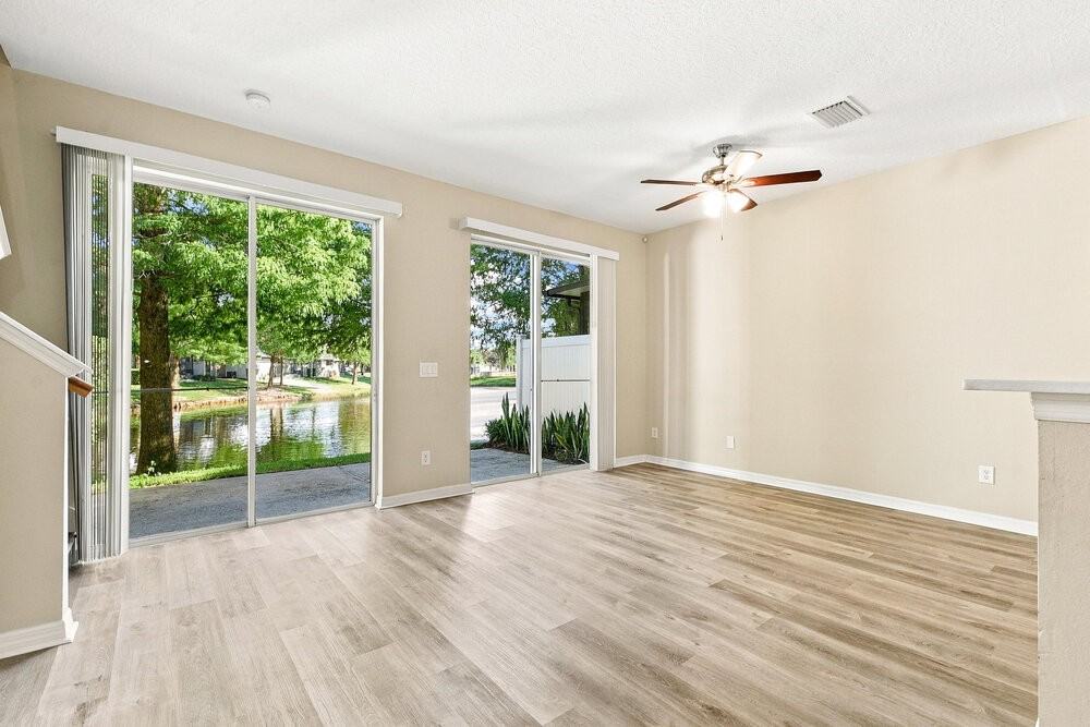 567 Pinebranch Cir - Photo 4 of 17