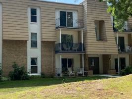 featured image of 16 Shadowbrook Ln #31