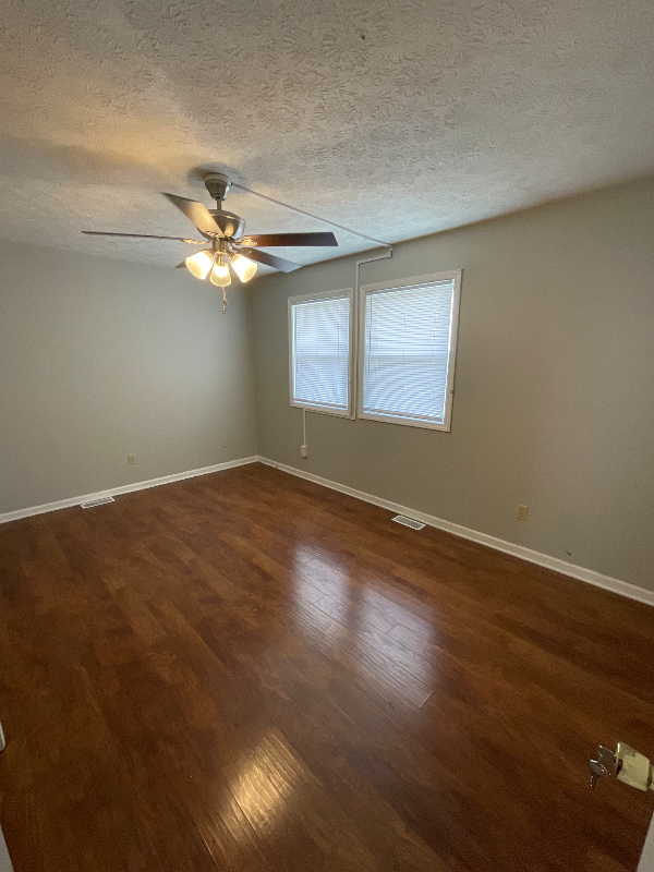 734 5th St #3 - Photo 7 of 12
