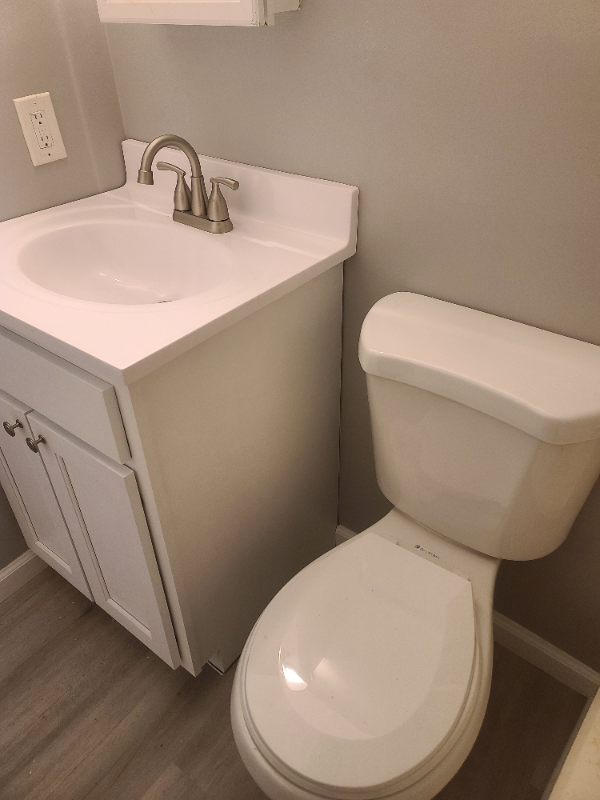 744 Demaret Dr #2 - Photo 6 of 31