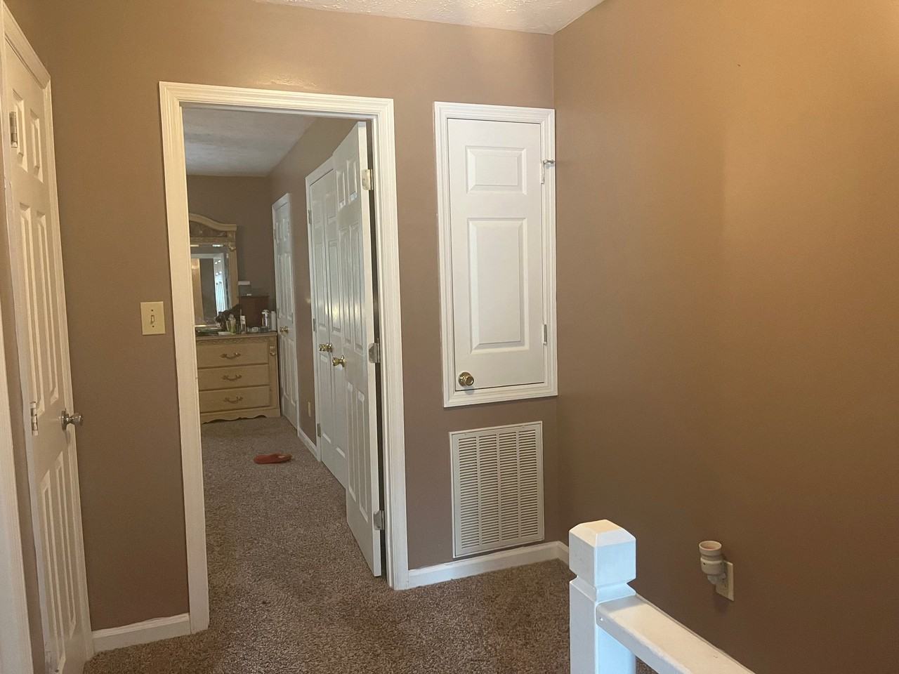 112 Aloha Dr - Photo 4 of 13