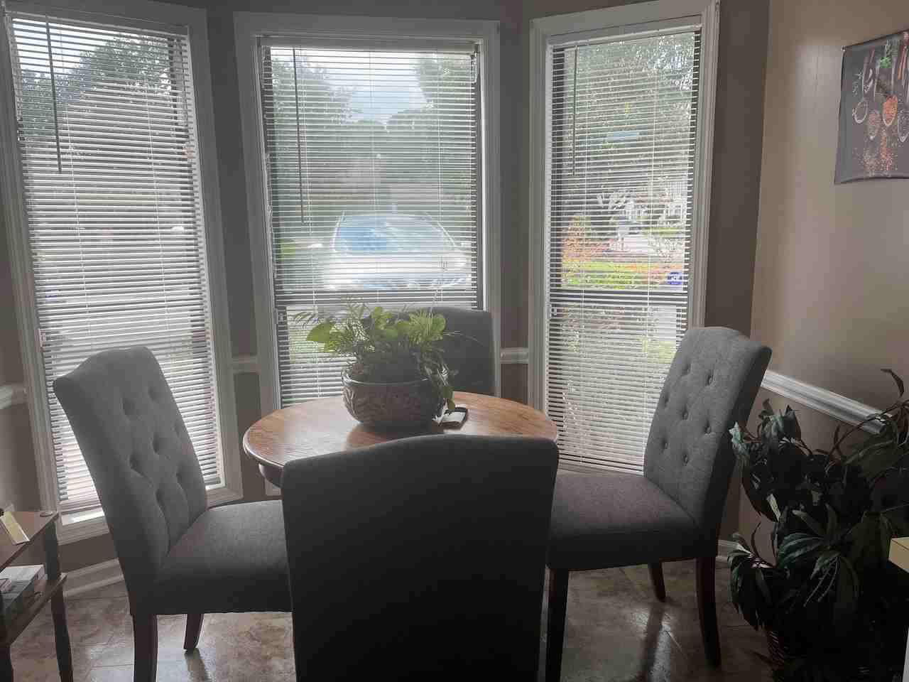 112 Aloha Dr - Photo 5 of 13