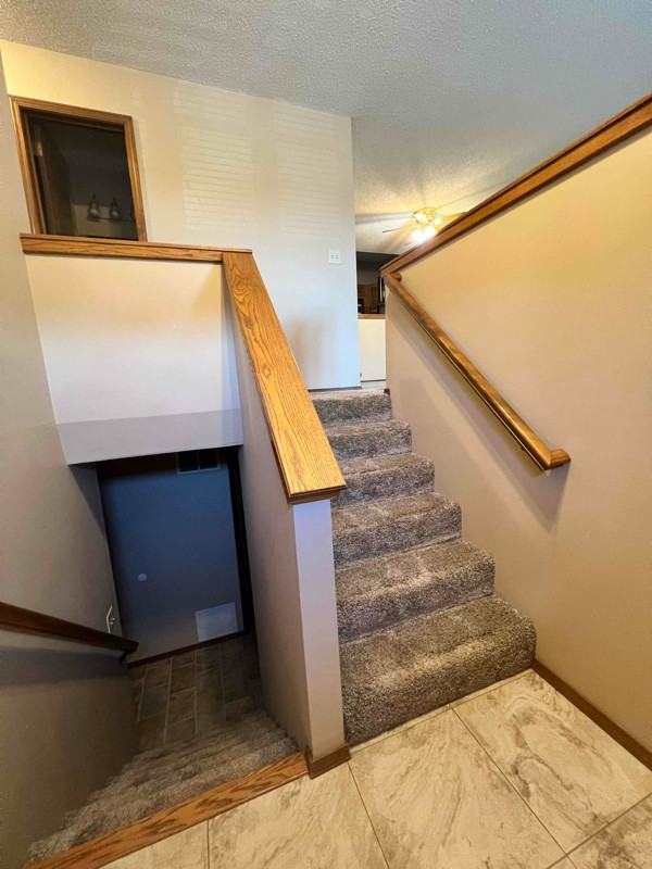 922 Connecticut Ave - Photo 2 of 17