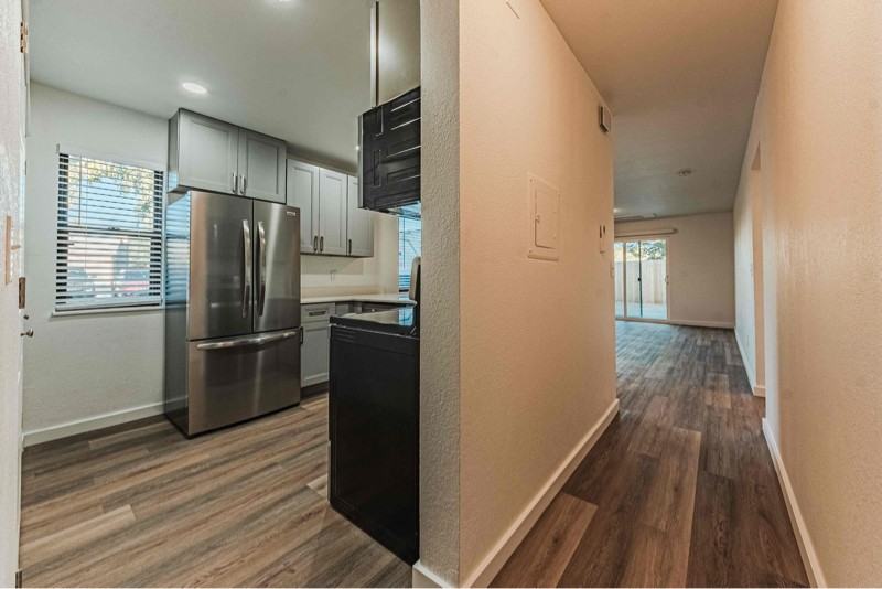 6731 Dublin Loop W #A - Photo 3 of 23