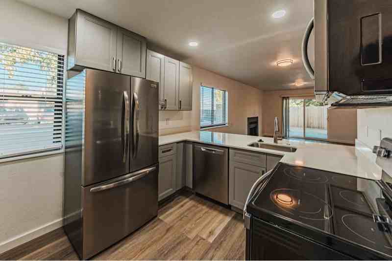 6731 Dublin Loop W #A - Photo 4 of 23