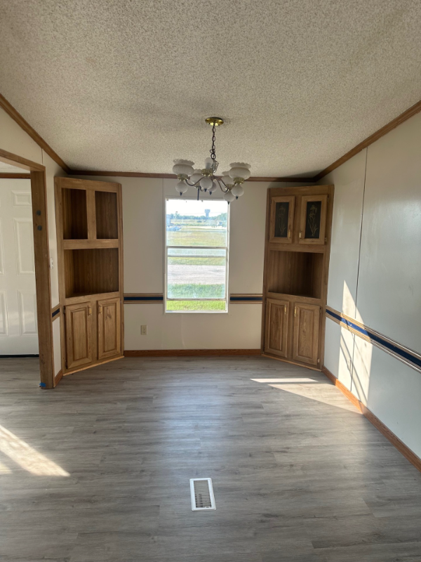 170 Bedrock Trl - Photo 5 of 11