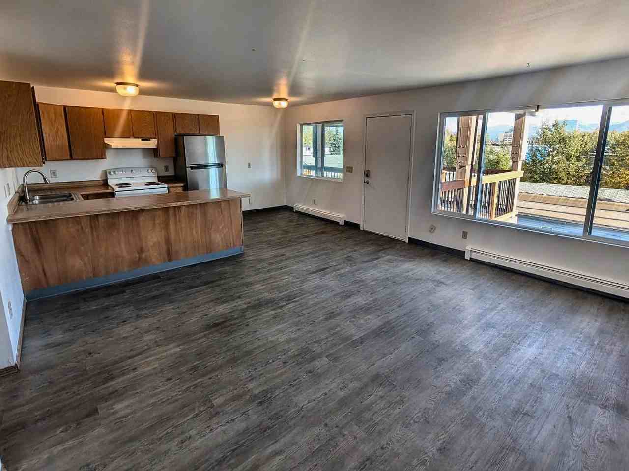 1009 W 30th Ave #1 - Photo 6 of 17