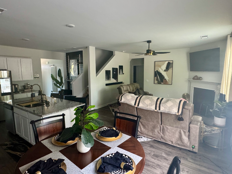 6193 Whitewater Dr - Photo 4 of 18
