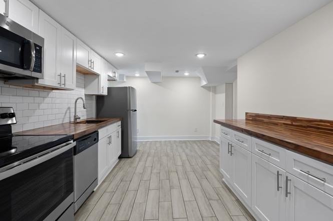 565 Lockwood Ct #2 - Photo 3 of 11