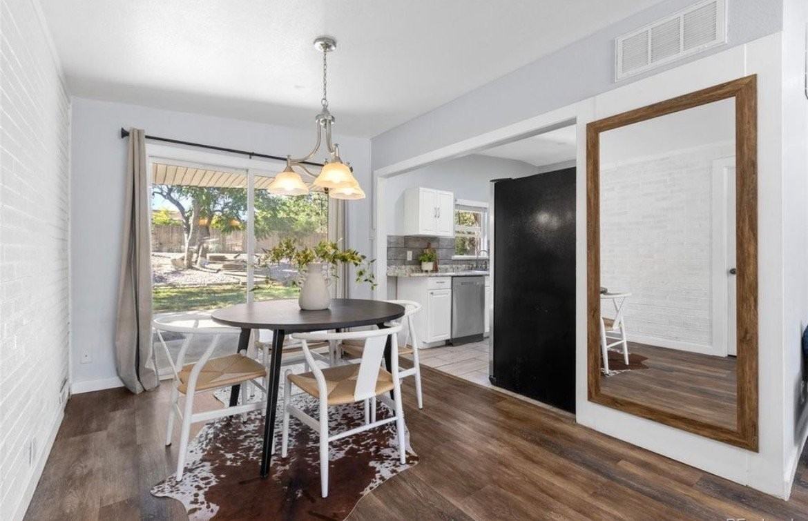 3782 Shaw Blvd - Photo 5 of 17