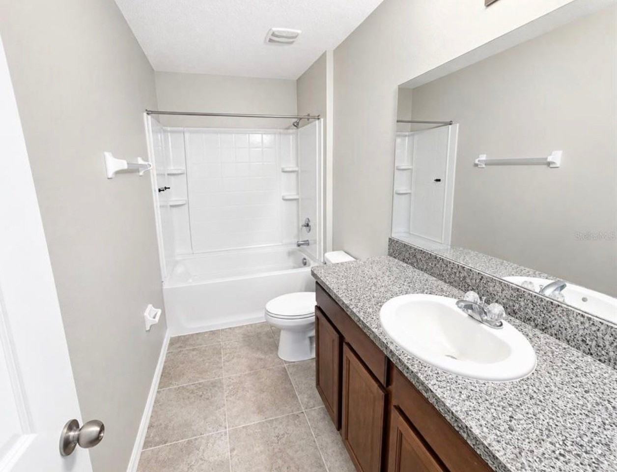 16844 Peaceful Valley Dr - Photo 7 of 11