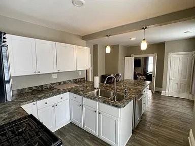 510 W Main St Albert Lea - Photo 2 of 15