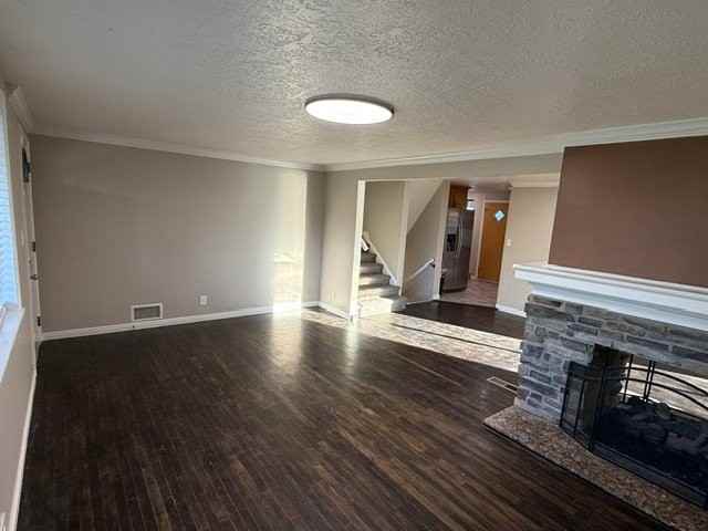 3781 S Market St - Photo 3 of 34