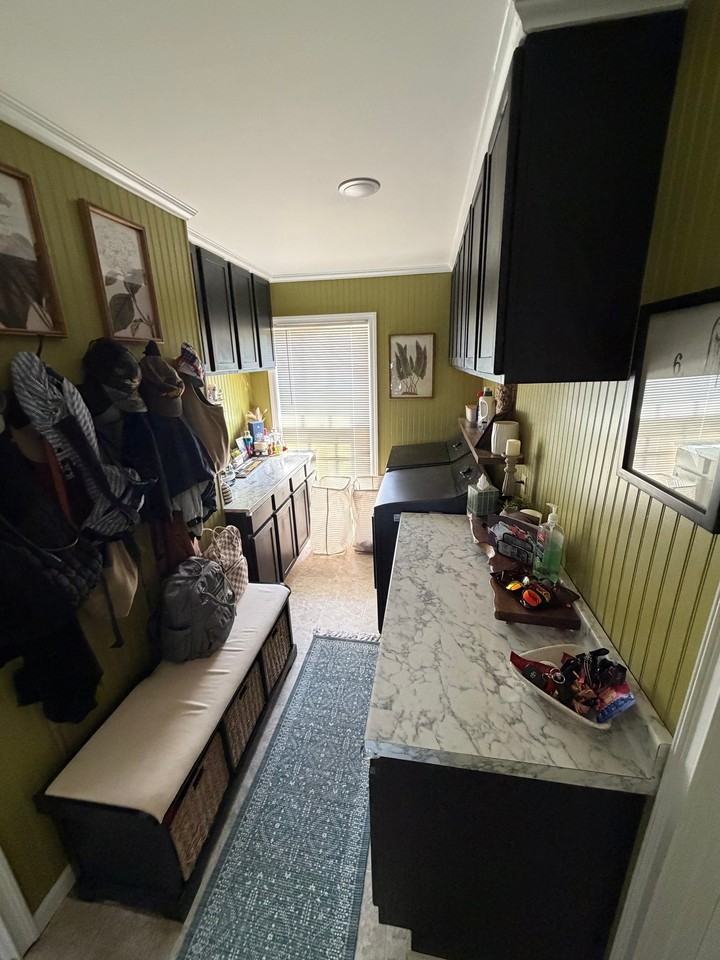 63 Clayton Ln - Photo 6 of 32