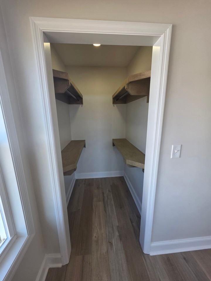 103 Ginny Ln - Photo 5 of 13