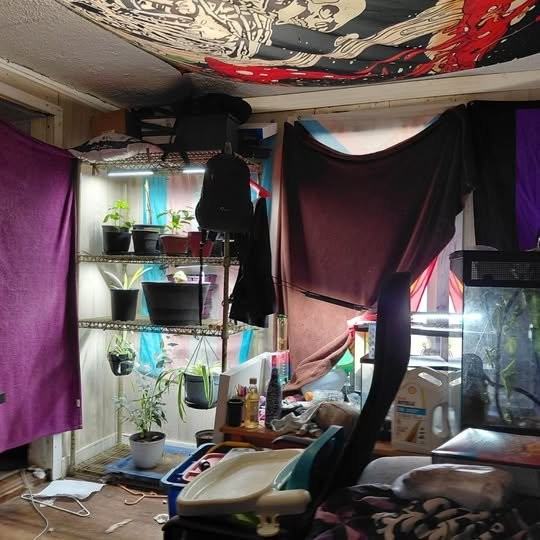605 Roberts St - Photo 5 of 8