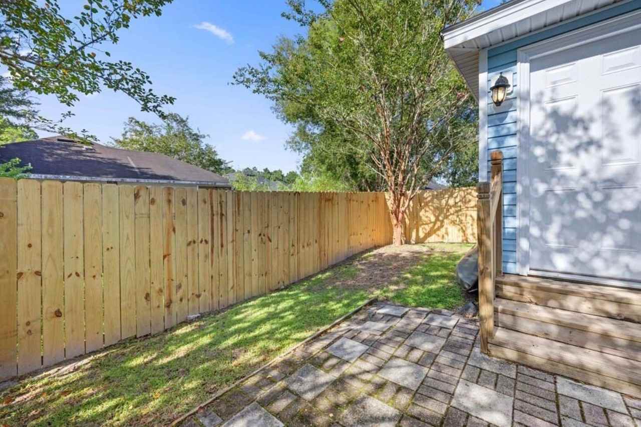 4205 Wilshire Dr - Photo 5 of 35