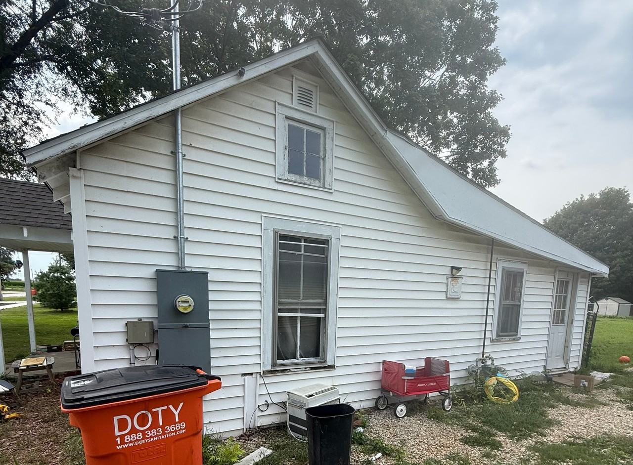 1504 Ohio Ave - Photo 3 of 6