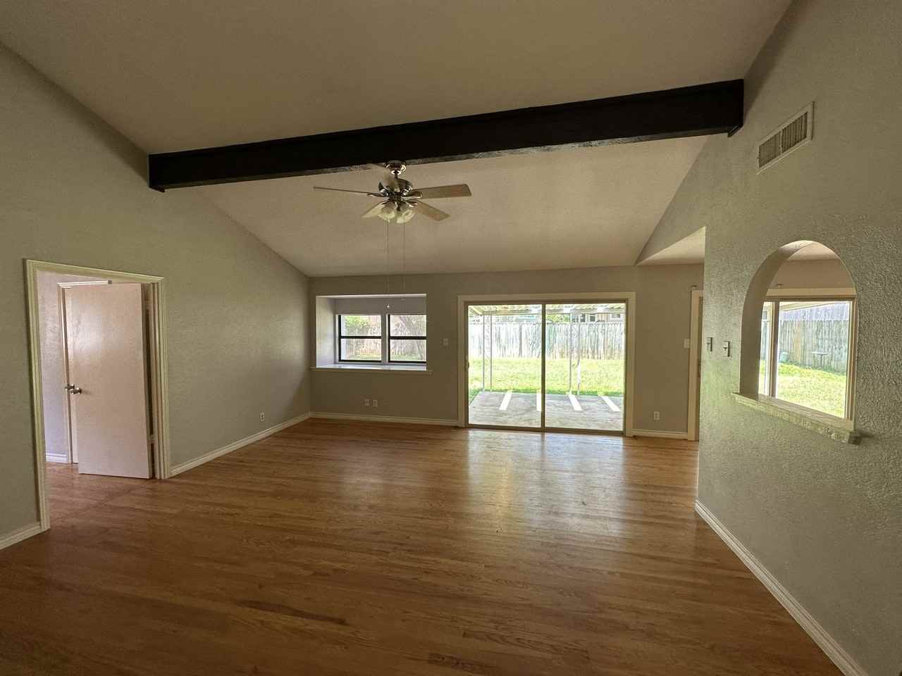 7311 W Gate Blvd - Photo 5 of 20
