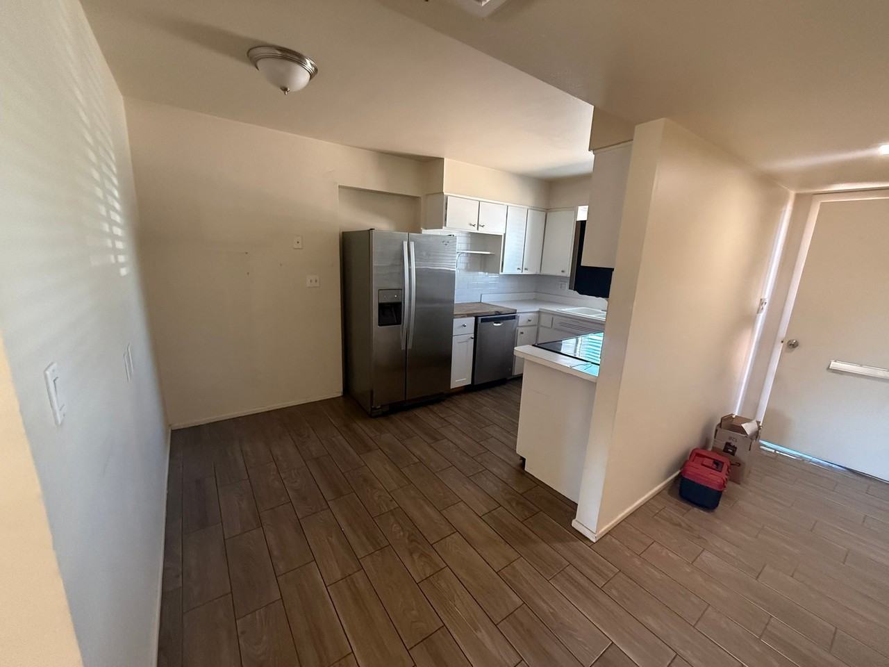 531 E Franklin Ave - Photo 3 of 17