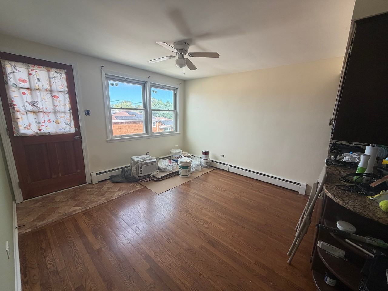 4542 W 87th St #2 - Photo 4 of 9