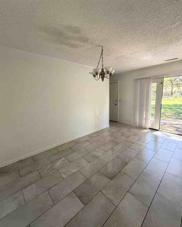 3012 Mink Point Blvd - Photo 4 of 5